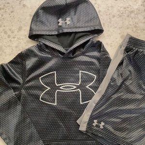 Under Armour hoodie and shorts set